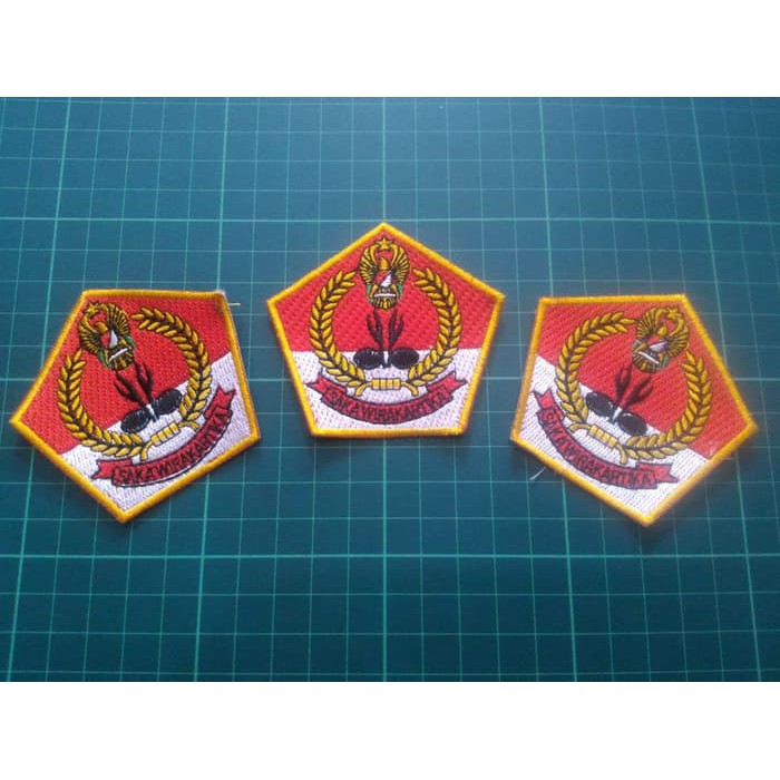 BADGE SAKA WIRAKARTIKA PRAMUKA PENEGAK PANDEGA