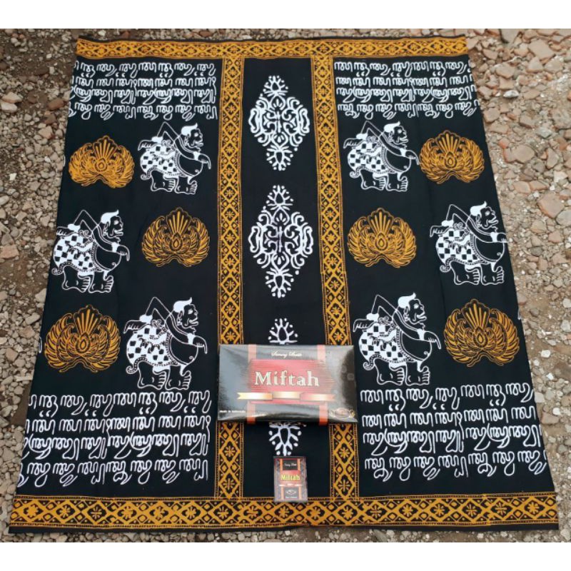 sarung dewasa/sarung cap/sarung batik pekalongan/wayang honocoroko hitam kuning variasi putih