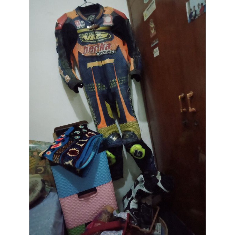 wearpak balap werpak balap road race AHRS second good condition,sepatu,sarung tangan, sledding pad