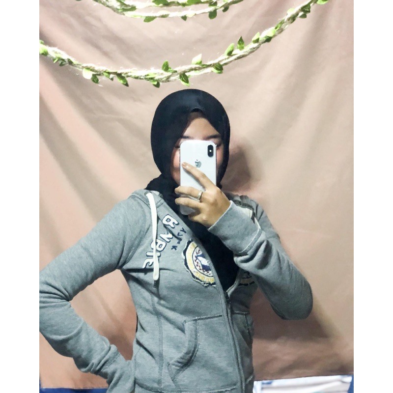 Jacket/Jaket/Zipper Abercrombie&fitch (NYC)