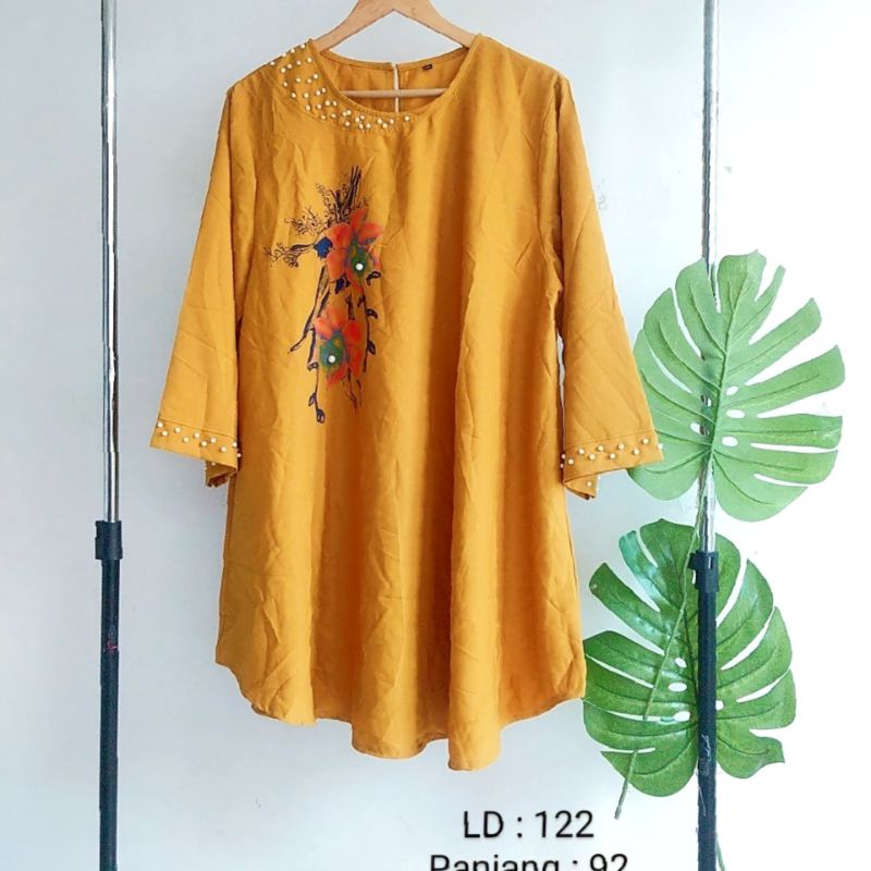 dress jumbo wanita bahan sifon lembut jatuh adem lengan panjang flare lebar detail mote motif print 
