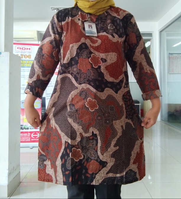 Atasan Batik Dolby Dolbi Dobby Doby Tenun Sutra Tulis Halus Katun Atbm Baron ,sarombit Atasan