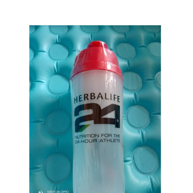Shaker herbalife merah