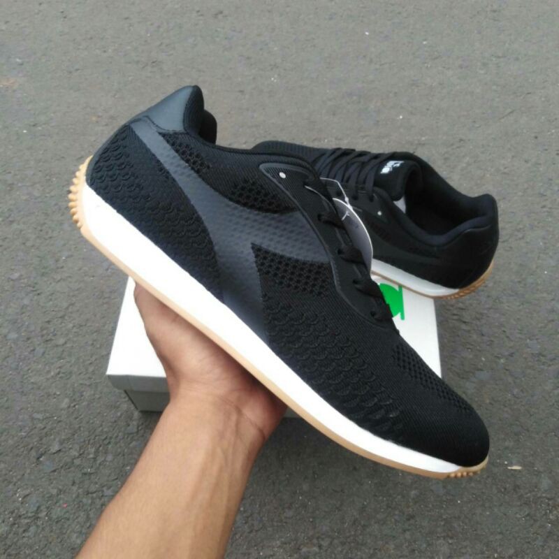 diadora vilelmo BLACK #limitedpairs