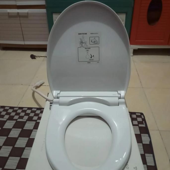 tutup cover closed toilet duduk toto Eco washer soft closing