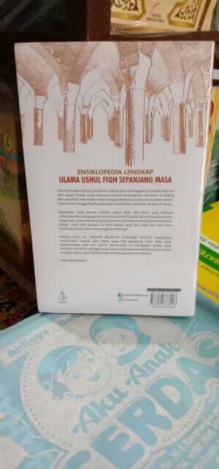 AEnsiklopedia Lengkap Ulama Ushul Fiqh Sepanjang Masa