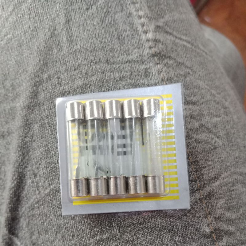 sekring tabung 15A merk stanley auto fuse