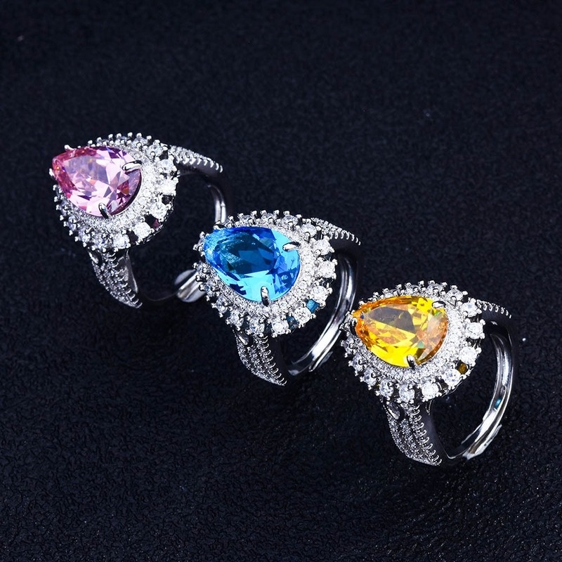 New Luxury European And American Colored Gems Pear-Shaped Diamond Ring Jewelry Set