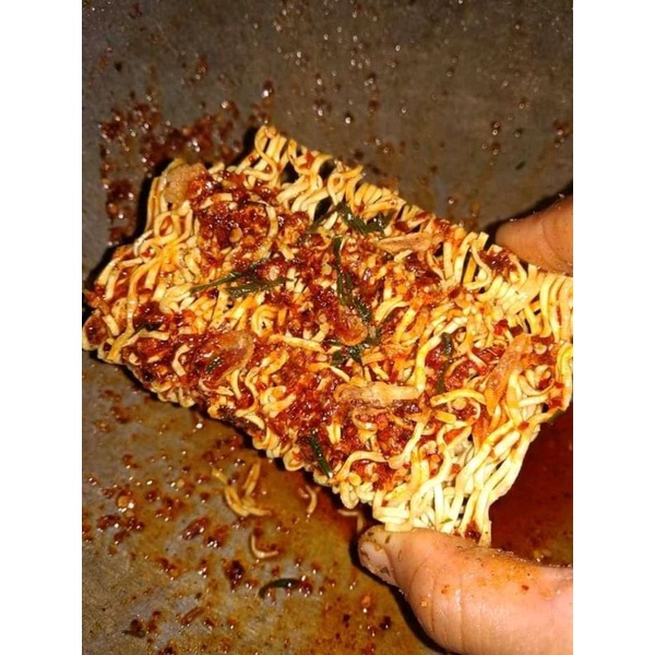 

Hayuuungemiil- Seblak Mie Telor/Sebring Mie Telor Kriuk/Cemilan Pedas 150gr