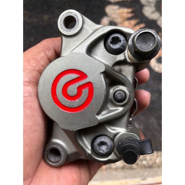 kaliper brembo 2p second