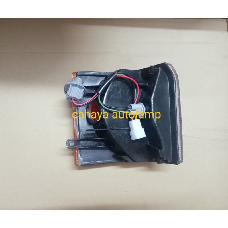 Lampu Sen (Signal Lamp Assy) depan Kijang Super Tahun 1987 Sampai Tahun 1991