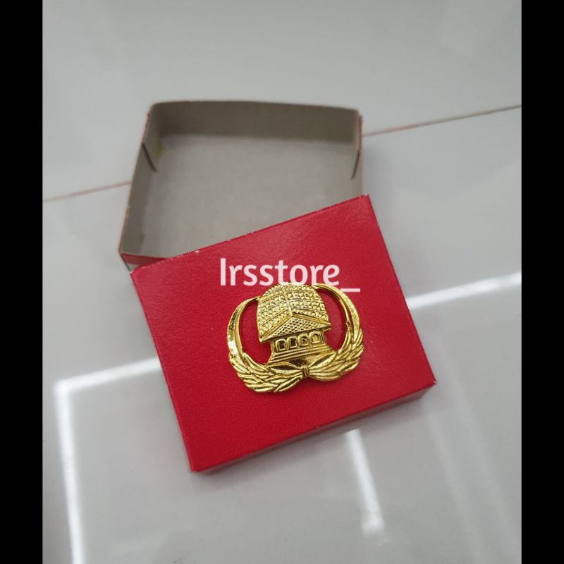 korpri magnet / korpri peniti