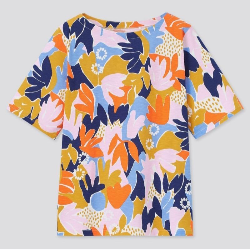 Kaos Women Ut Tshirt Cassie Byrnes Lengan Pendek Uniqlo Original