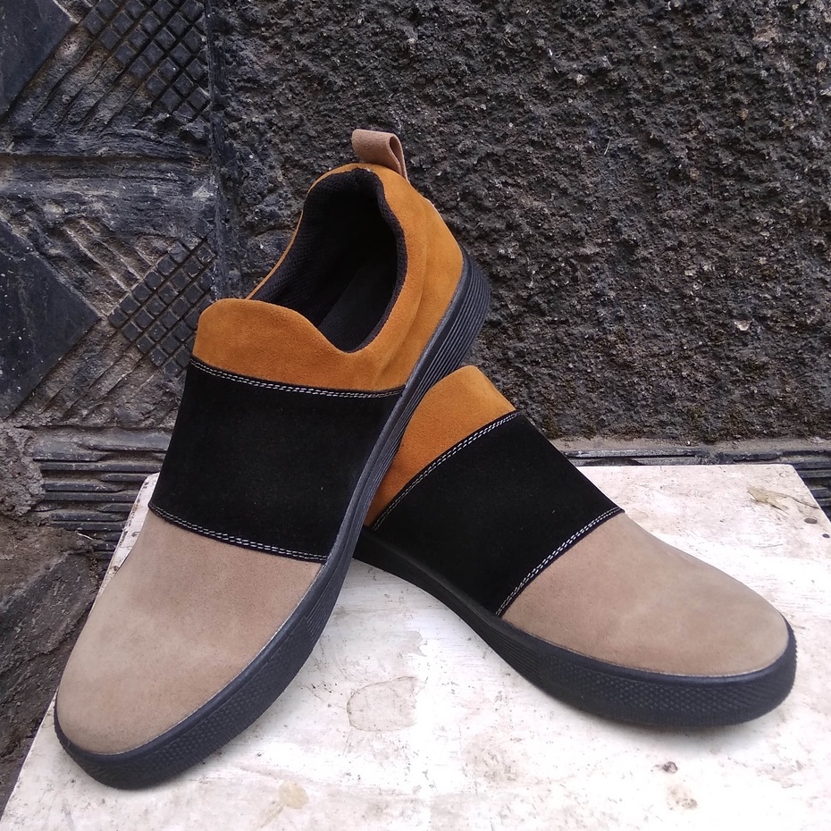 sepatu sneakers pria tanpa tali original 100% Sepatu slipon pria keren model kekinian