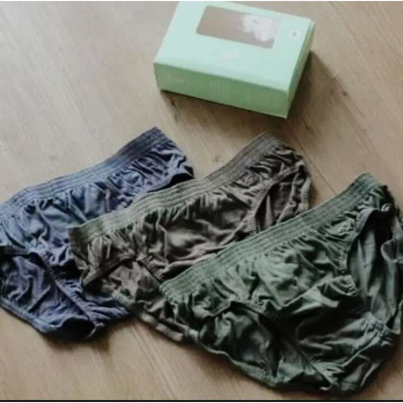 TERLARIS..1box isi 3pcs..CD PRIA MEREK CROCODILE 521-242 ORIGINAL/SEMPAK PRIA PREMIUM QUALITY/CELANA