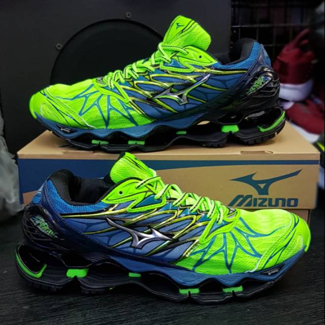 green mizuno volleyball shoes