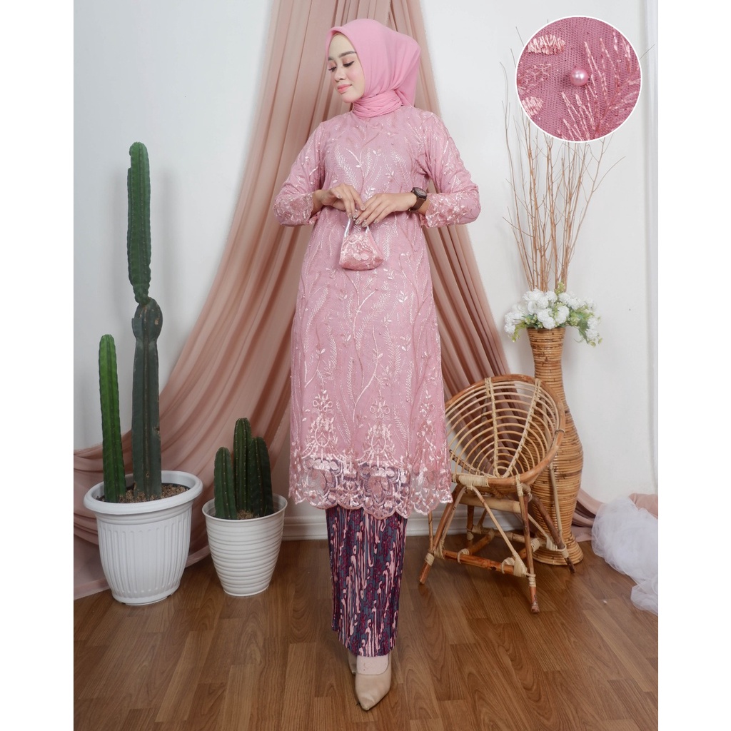 Setelan Kebaya Tunik Tulle Import Modern Outfit Kondangan Wanita Terbaru Dress Brukat By Laquse_kebaya2