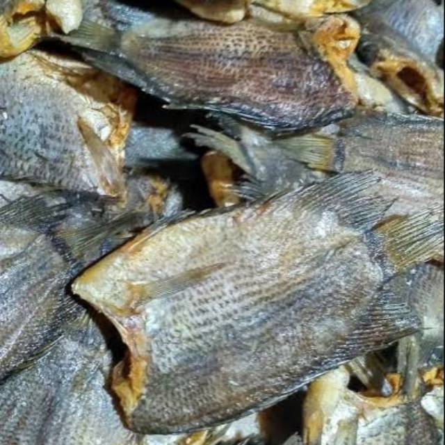 

Ikan asin sepat 30rb 500gram