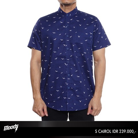 Kemeja Kasual Lengan Pendek / Short Shirt S CAIROL BLOODS Original
