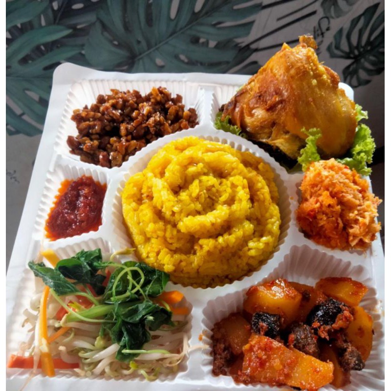 NASI BOX AYAM GORENG, AYAM BAKAR, NASI KUNING BOX