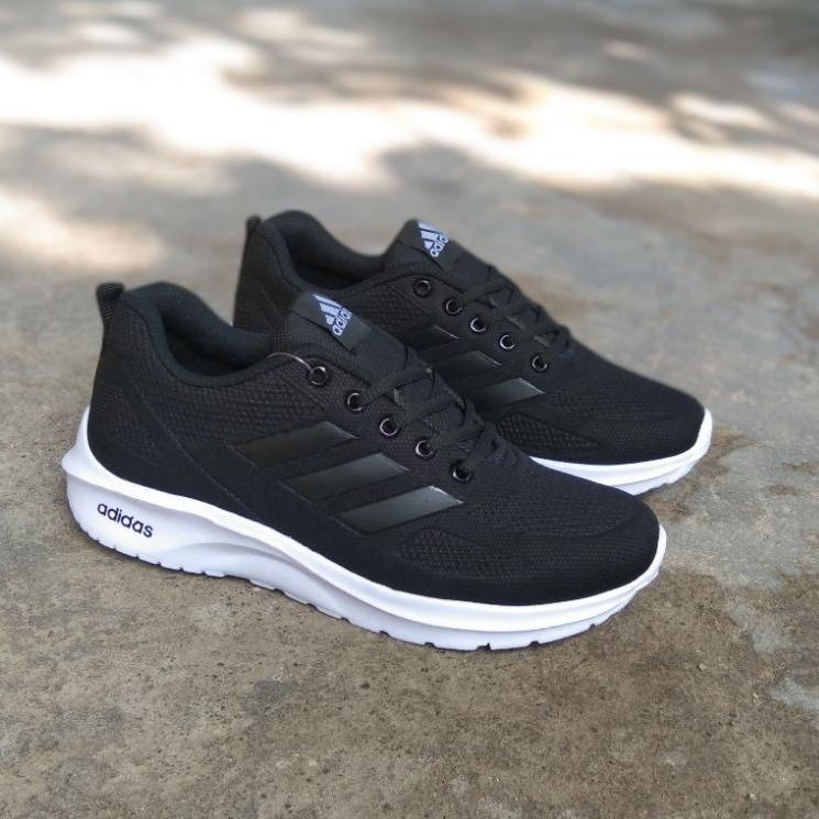 Top Produk.. Sepatu Adidas Hitam Putih Sepatu Hitam Polos  kasual Sneakers  Sepatu sekolah  Cewek Co