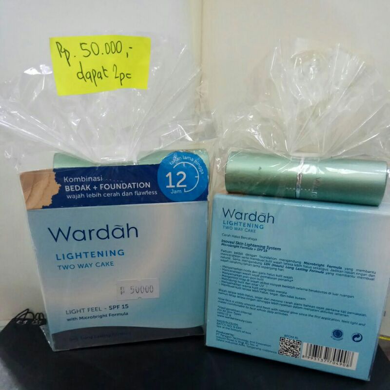 Wardah Paket Menarik - Bedak Free Lipstik