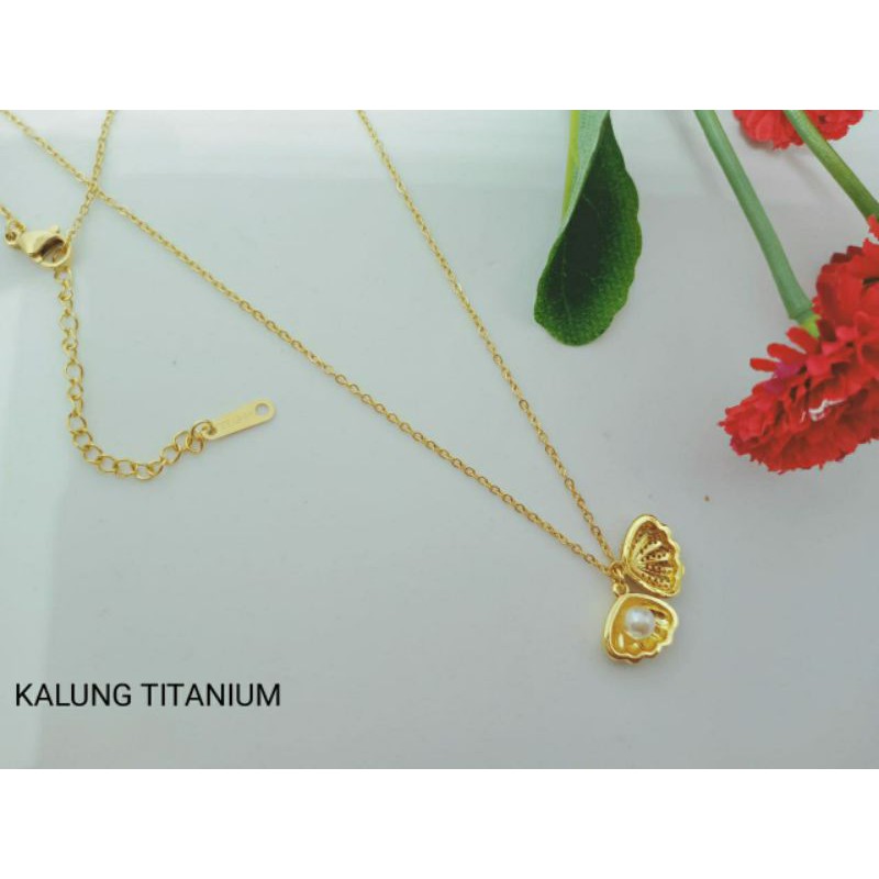 Fourfashion kalung Titanium Pearl AK033