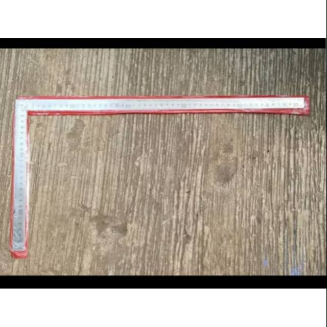 

Carpenter Try Square Penggaris Siku 500 x 250 x 2.0 Mm