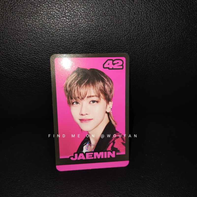 NCT Jaemin photocard (pc) - Trading Card konsep B ver. Glitch Mode MD