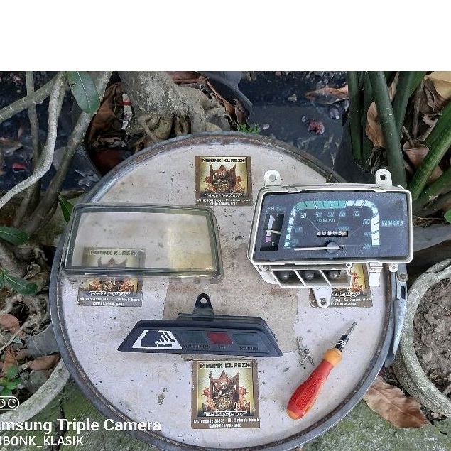 speedometer yamaha v80 excellent ORIGINAL speedometer v80 excellent spidometer v80 excellent spido s