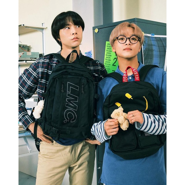 Kemeja Jhonny NCT + freebish TERMURAH