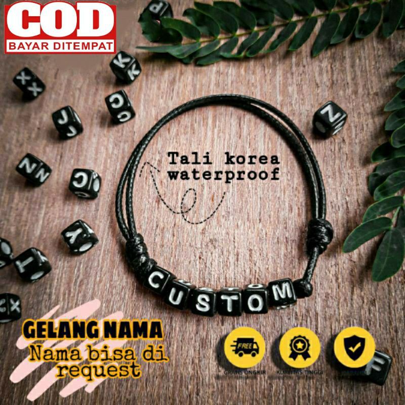 Gelang inisial huruf dadu kotak