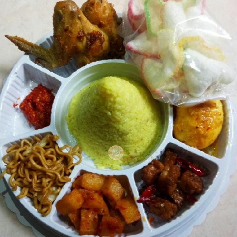 

Diskon || QnV PAKET TUMPENG MINI NASI KUNING LEZAT DAN MURAH ||Banyak@peminat