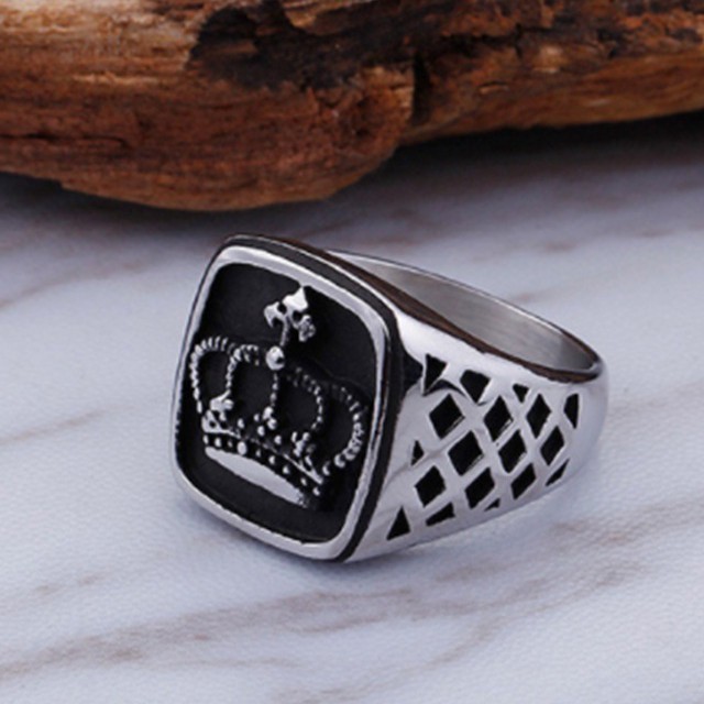 SEUSUK Cincin Mahkota Gaya Punk Vintage untuk Pria COD ring