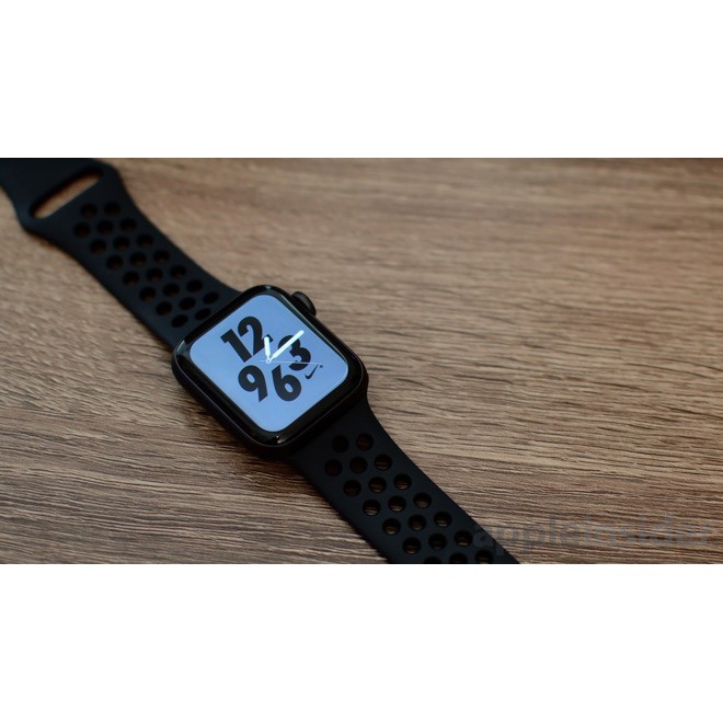 iWatch Series 4 ORIGINAL NIKE EDITION Second