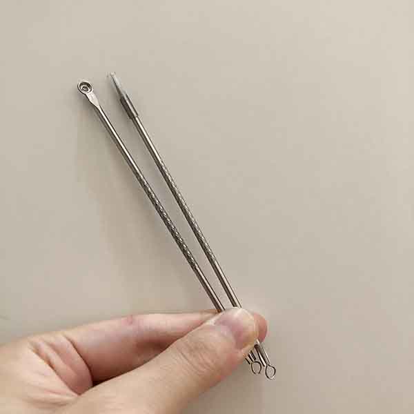 PINSET KOMEDO 2IN1 / PINSET JERAWAT 2IN1 / PENCETAN JERAWAT DAN KOMEDO -1set isi 2