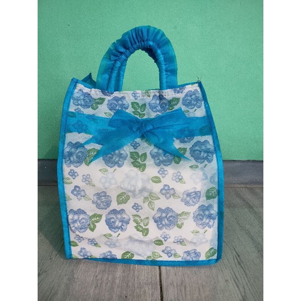 Tas hajatan pita renda/rempong motif