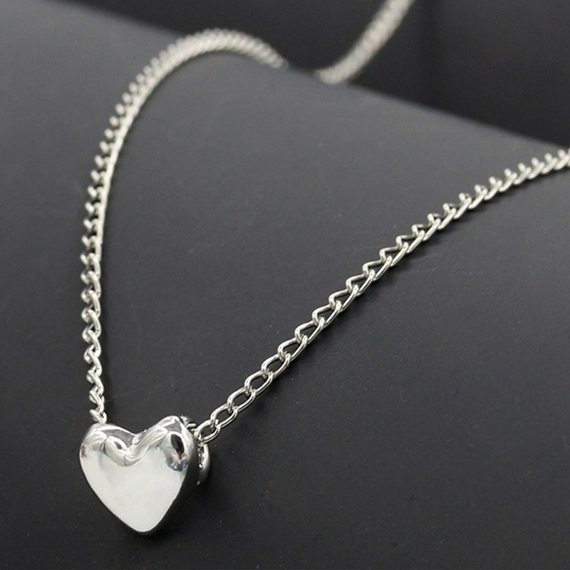 Kalung Rantai Klavikula Desain Hati Warna Emas Gaya Korea Untuk Wanita