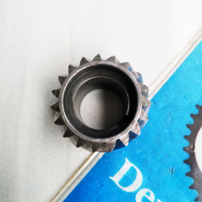 gigi gear gir primer yamaha DT100