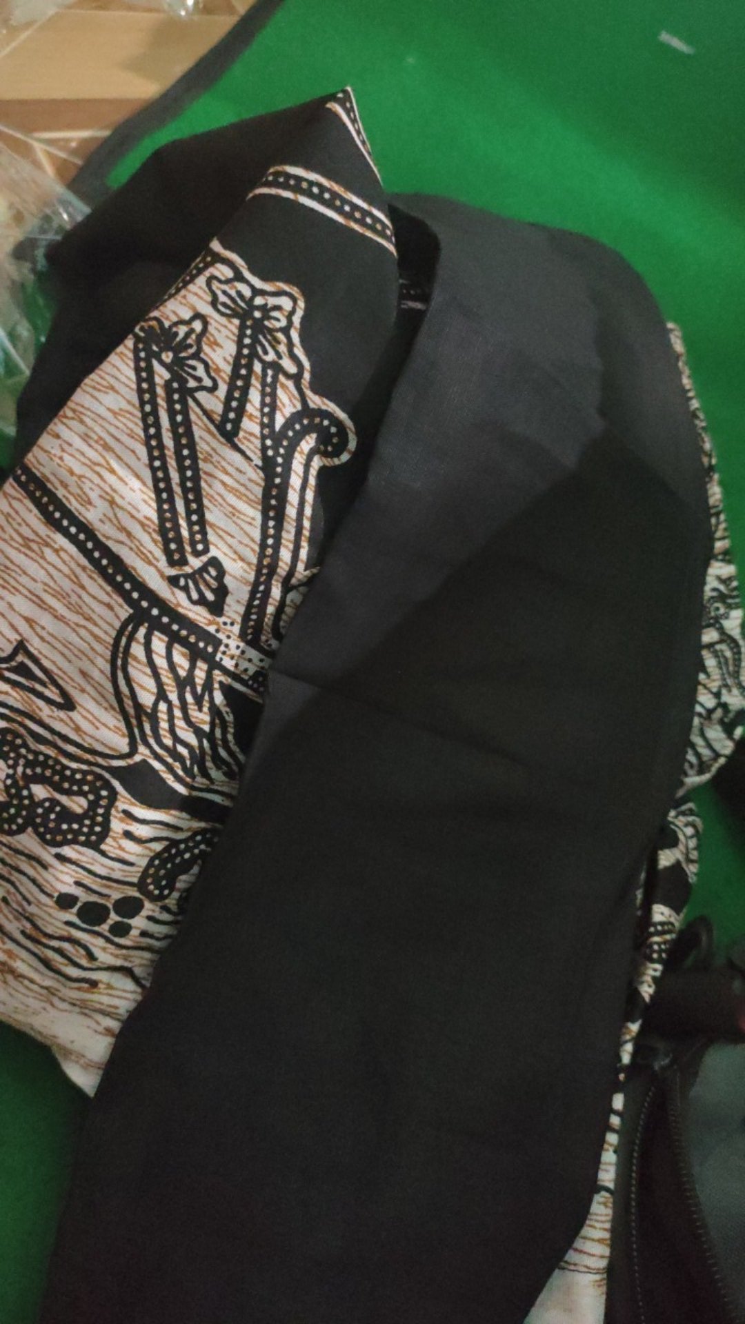 Dt Ollshop  Kemeja Batik Pekalongan Pria Cowok Lengan Panjang Motif Wayang Hitam