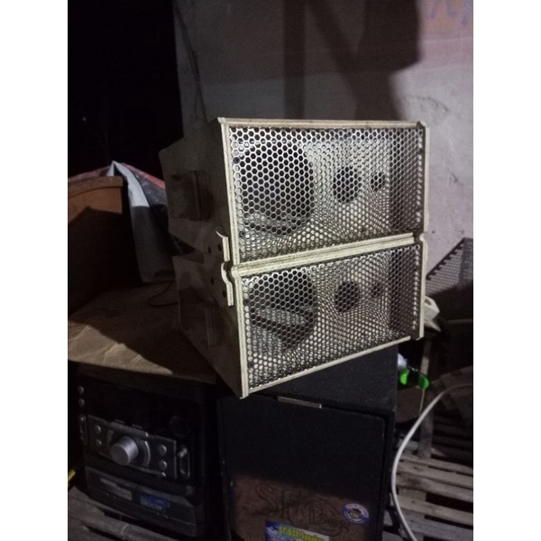 Box 4 inch single bok line array miniatur