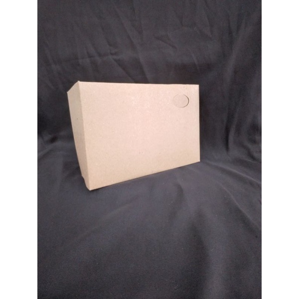 

LUNCH BOX LARGE//UK 20X13X5 (BAGIAN ATAS)// 18X11X5 (BAGIAN BAWAH)