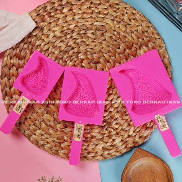 Cetakan Kue Angku Ang Ku Kueh / Cetak Angkueh Import Daun Imlek / Cetakan Mooncake Kue Bulan Import 