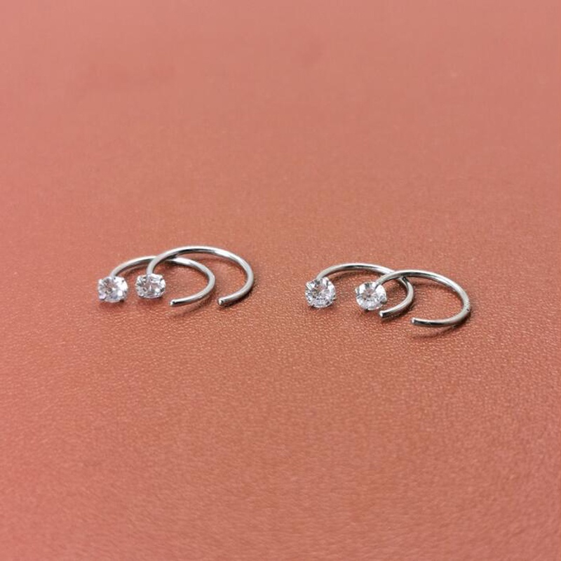 Roselife 1 Pasang Anting Bulat Sterling Silver 925 Hias Zircon Ukuran 6 / 8 / 10mm Anti Alergi Untuk Wanita