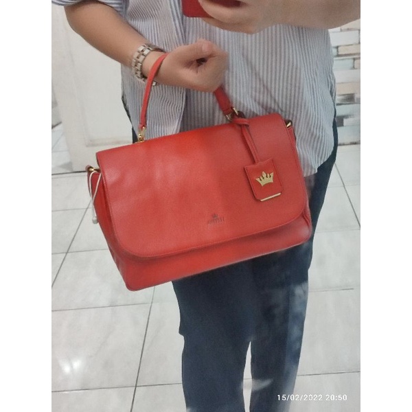 JESTINA TAS plreloved
