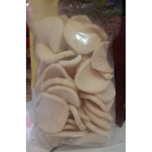 

Kerupuk kemplang ikan tenggiri super khas palembang