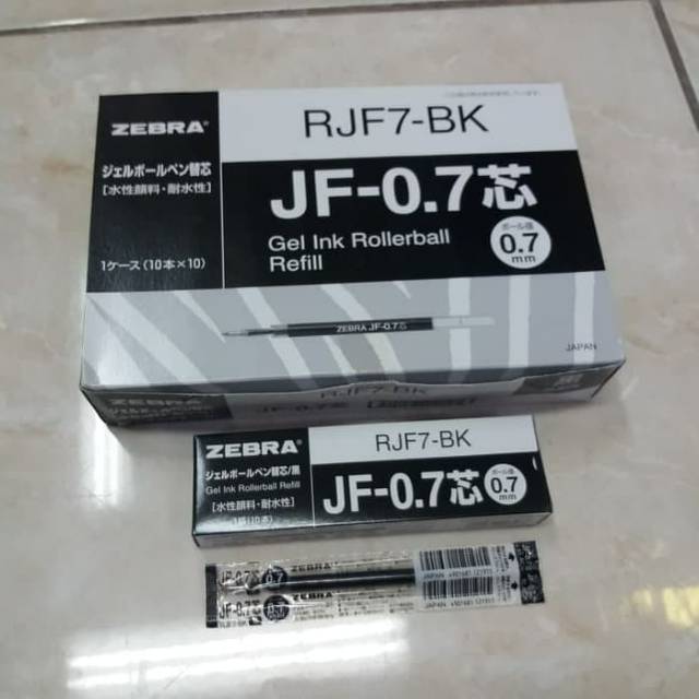 

Refill Pulpen Zebra Sarasa 0.7mm / RJF7-BK