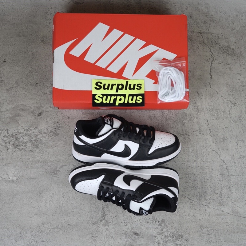 Sepatu SB Dunk Low Black White