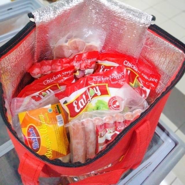 

Paket cooler bag. Best seller naget ayam,sosis sapi,ayam karage,strip,baso,rolade,Burger crunchy