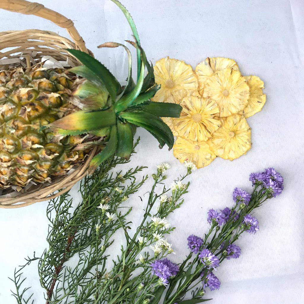 

Dry Fruit Varian Nanas